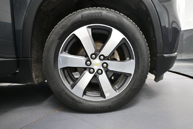 Used 2018 Chevrolet Traverse LT AWD/4WD image 11