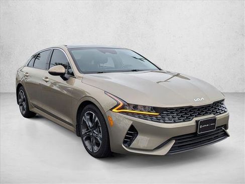 Used 2022 Kia K5 EX image 4