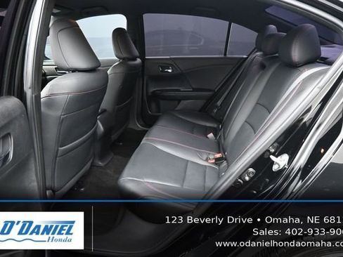 Used 2017 Honda Accord Sport Special Edition image 35