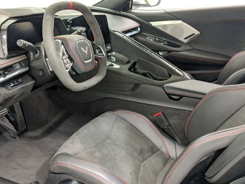 Used 2020 Chevrolet Corvette Stingray Premium Conv w/ 3LT Preferred Equipment Group RWD image 18