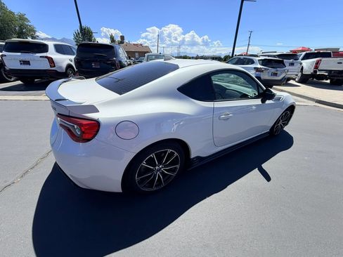 Used 2019 Subaru BRZ Limited RWD image 3