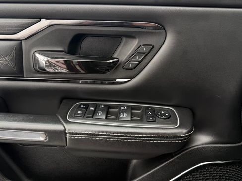 Used 2022 RAM 1500 Limited w/ Body-Colour Bumper Group image 22