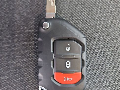 New 2026 Jeep Gladiator Sport image 30