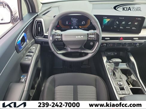 New 2026 Kia Sorento LX FWD image 15
