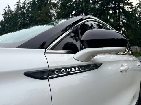 Certified 2021 Lincoln Corsair AWD w/ Premium Package image 36