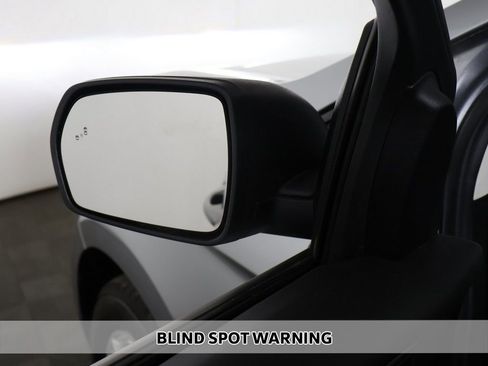 Used 2022 Ford Edge SE AWD/4WD image 4