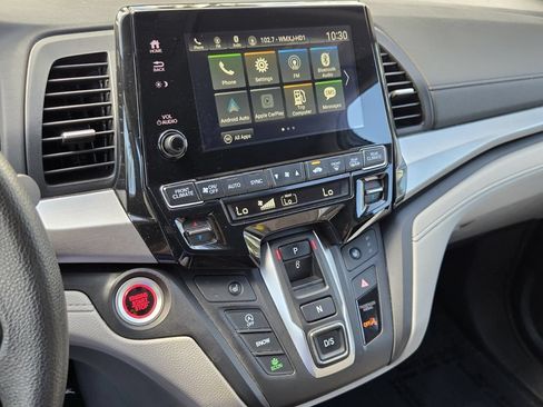 Used 2024 Honda Odyssey EX image 19