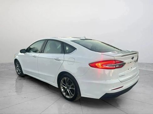 Used 2020 Ford Fusion SEL FWD image 2