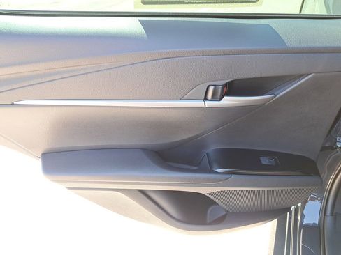 Used 2026 Toyota Camry LE w/ Convenience Package image 7