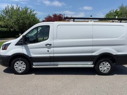 Used 2023 Ford Transit 250 Low Roof w/ Exterior Upgrade Package RWD image 38