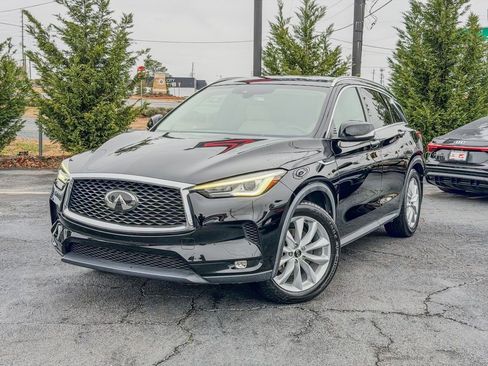 Used 2019 INFINITI QX50 Luxe image 2
