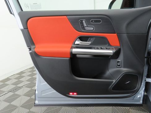 Certified 2025 Mercedes-Benz GLA 35 AMG 4MATIC image 24