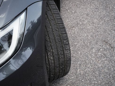 Used 2016 Tesla Model S P85D image 12