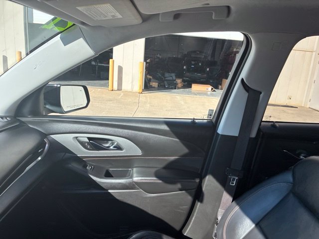Used 2021 Chevrolet Traverse RS AWD/4WD image 32