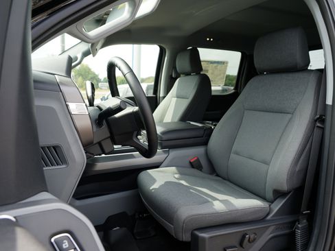 New 2025 Ford F150 XLT w/ Equipment Group 302A MID image 14