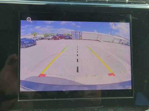 Used 2024 Jeep Grand Cherokee L Laredo image 20