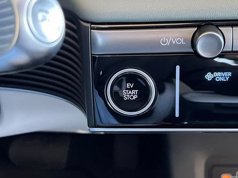 New 2026 Hyundai Ioniq 5 Limited RWD image 22