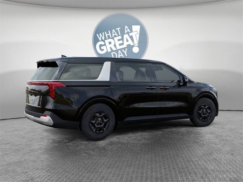 New 2026 Kia Carnival image 6