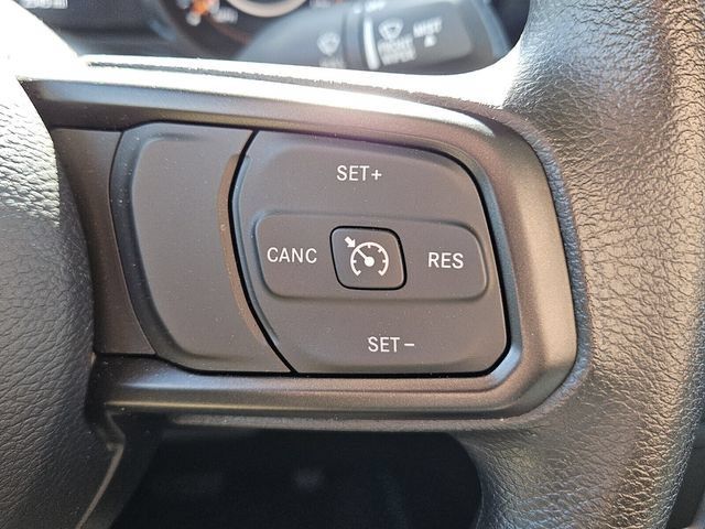 Used 2025 Jeep Gladiator Sport AWD/4WD image 22
