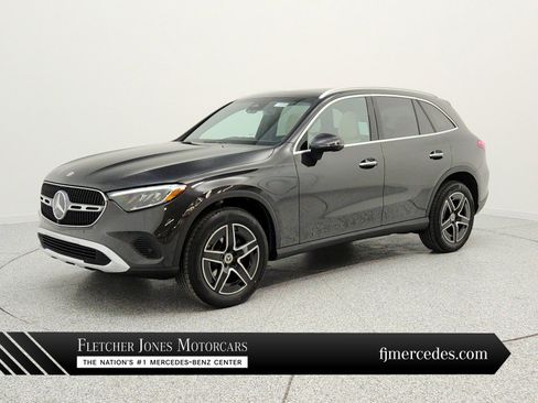 New 2026 Mercedes-Benz GLC 300 image 1