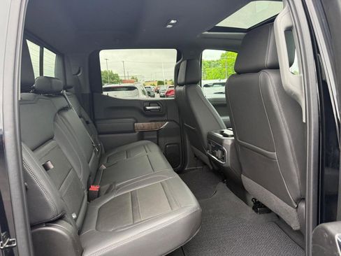 Used 2021 GMC Sierra 1500 Denali w/ Denali Ultimate Package AWD/4WD image 10
