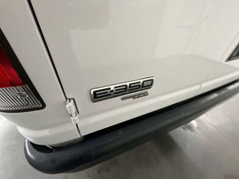 Used 2012 Ford E-350 and Econoline 350 XL w/ PWR Windows & Locks Group image 28