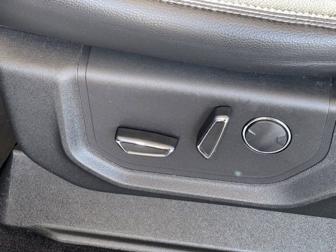 Used 2018 Ford F150 Lariat w/ Equipment Group 502A Luxury image 36