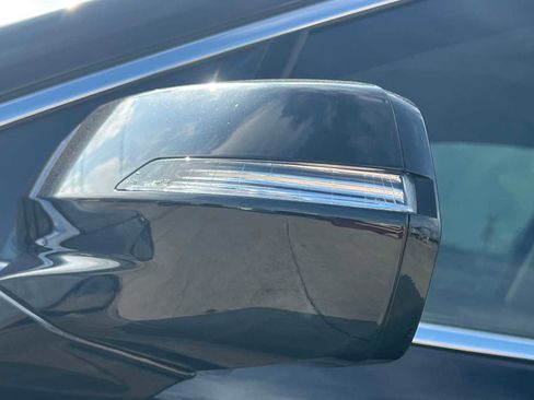 Used 2021 Cadillac XT6 Premium Luxury image 11