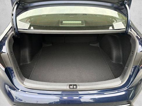 New 2026 Toyota Corolla SE FWD image 18