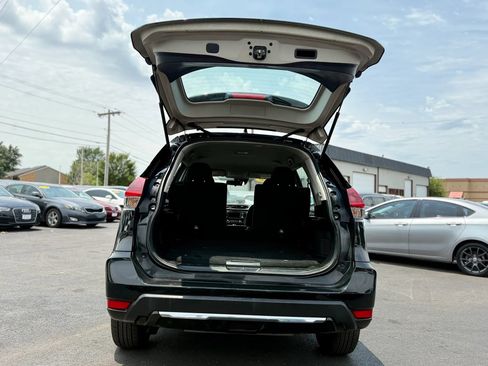 Used 2020 Nissan Rogue S AWD/4WD image 5