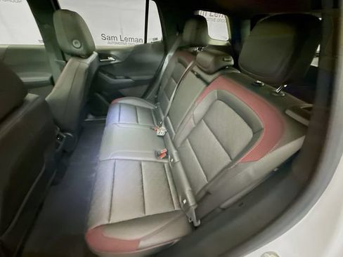 New 2026 Chevrolet Equinox RS w/ Convenience Package III FWD image 27