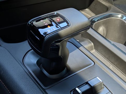 Used 2025 GMC Sierra 1500 AT4 w/ AT4 Premium Package image 42