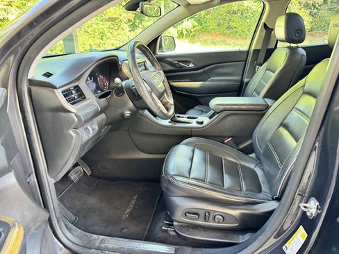 Used 2017 GMC Acadia Denali image 21