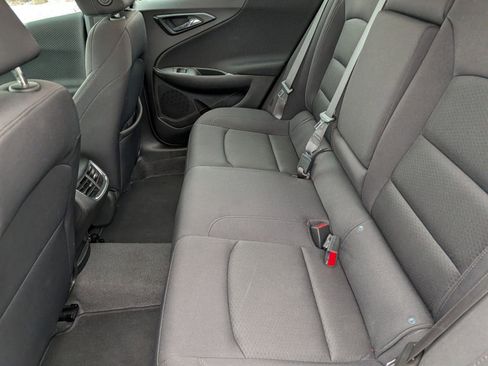 Used 2024 Chevrolet Malibu LT FWD image 24