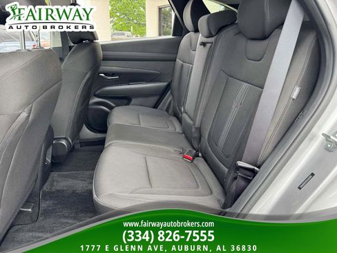 Used 2025 Hyundai Tucson SEL FWD image 11