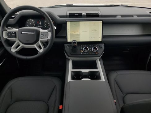 Used 2026 Land Rover Defender 130 X-Dynamic SE AWD/4WD image 27