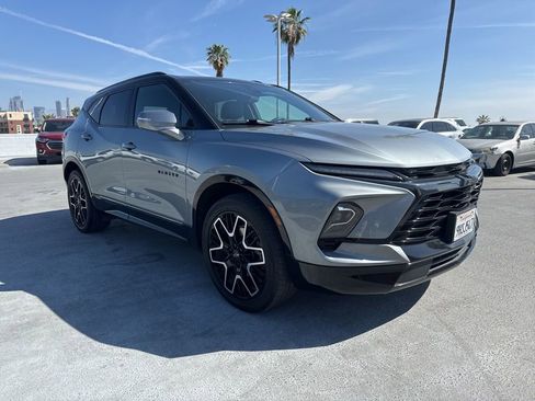 Used 2023 Chevrolet Blazer RS w/ Driver Confidence II Package image 3