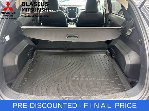 Used 2024 Subaru Crosstrek 2.5i Limited AWD/4WD image 13