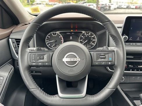 Certified 2023 Nissan Rogue SV w/ SV Premium B Package AWD/4WD image 26