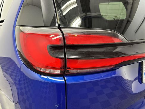 Used 2021 Chrysler Pacifica Pinnacle image 19