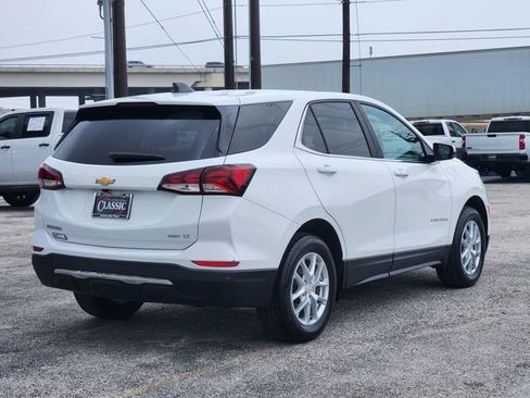Used 2024 Chevrolet Equinox LT AWD/4WD image 7