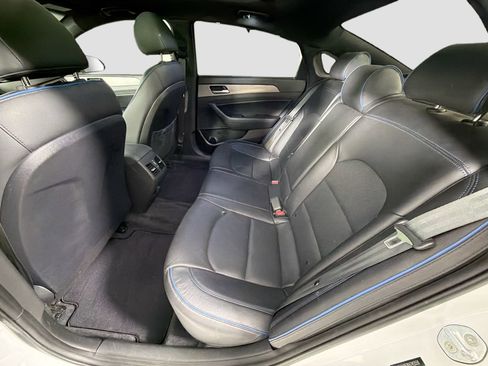 Used 2019 Hyundai Sonata Limited FWD image 27