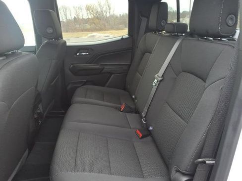 Used 2025 GMC Canyon Elevation image 9