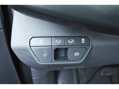 Used 2024 Kia EV9 Light Long Range RWD image 25