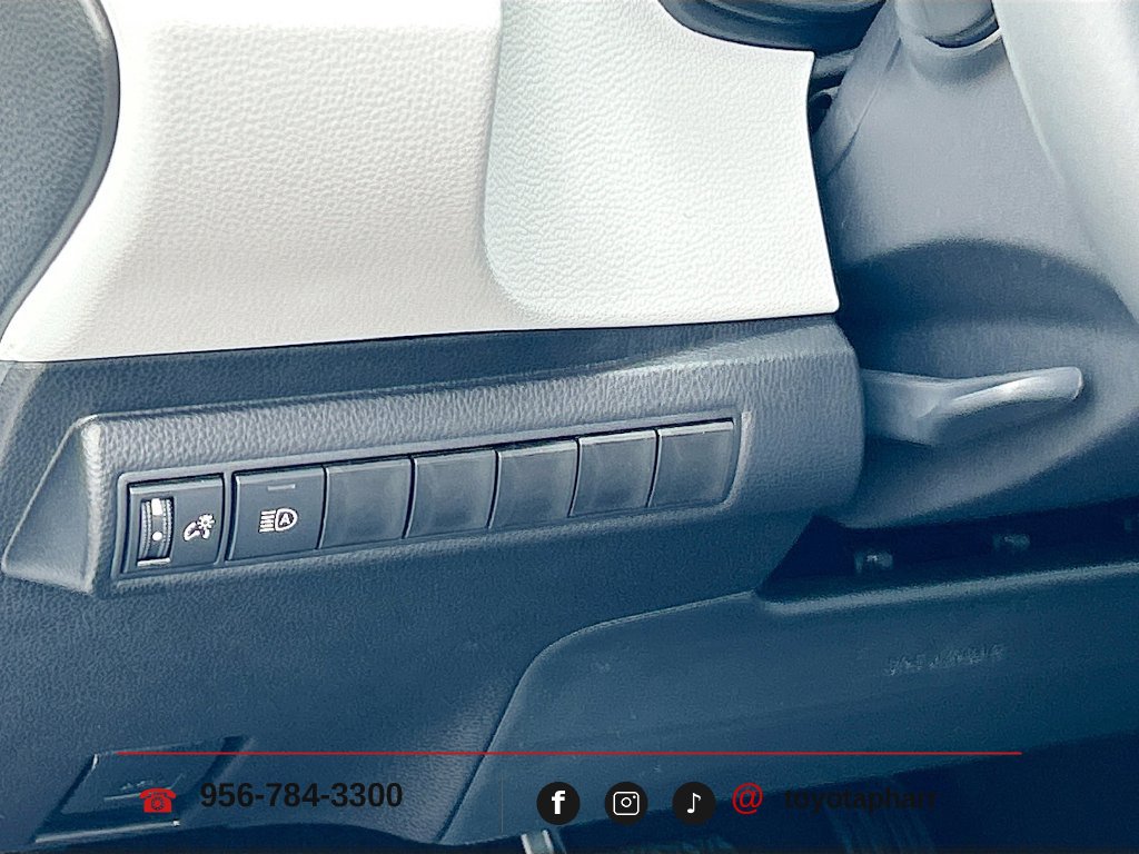 New 2025 Toyota Corolla SE FWD image 12