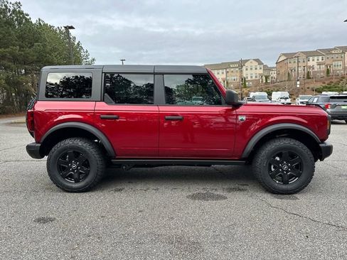 New 2025 Ford Bronco Big Bend w/ Black Diamond Package image 8