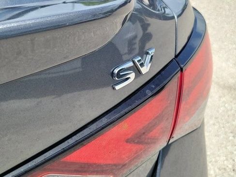Certified 2024 Nissan Sentra SV FWD image 10
