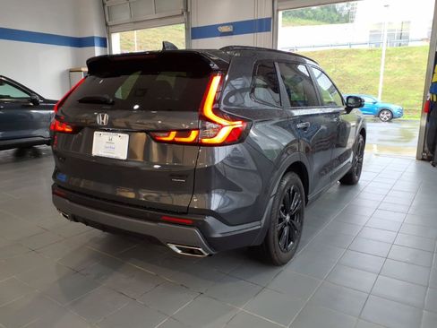 Certified 2026 Honda CR-V Sport Touring image 4