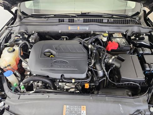 Used 2017 Ford Fusion SE w/ Fusion SE Technology Package FWD image 36