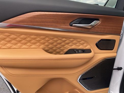 New 2025 Jeep Grand Cherokee Summit image 35